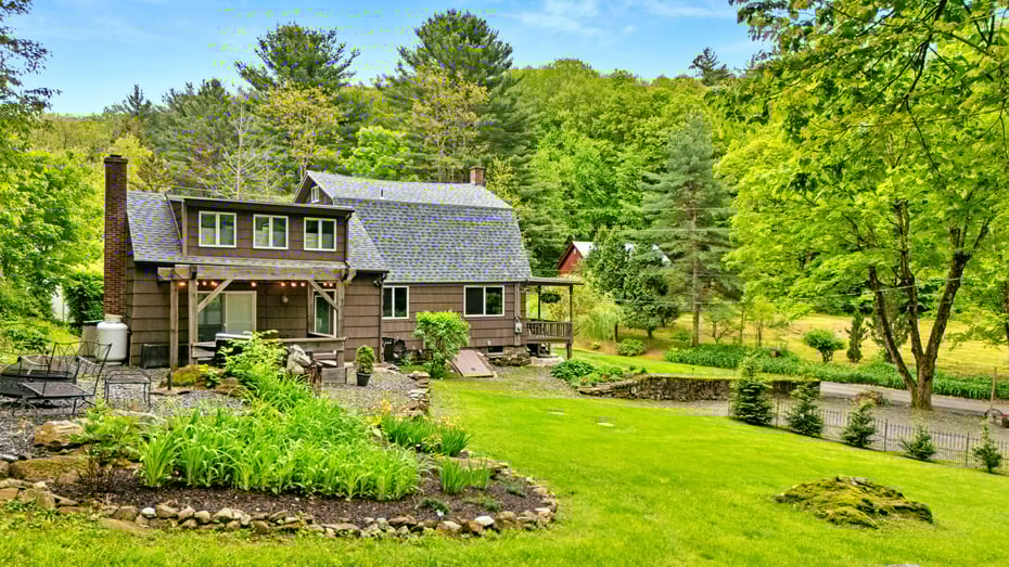 91 Miller Road Photo 3