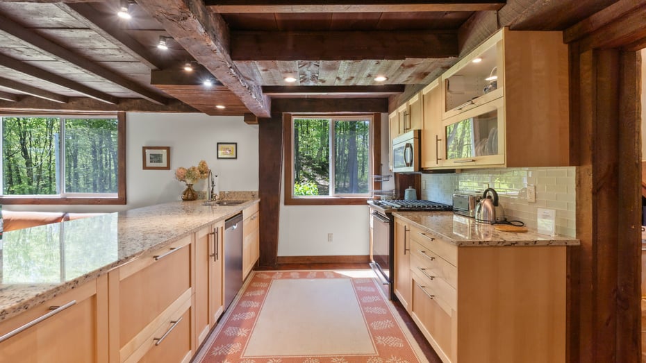 91 Miller Road Photo 10