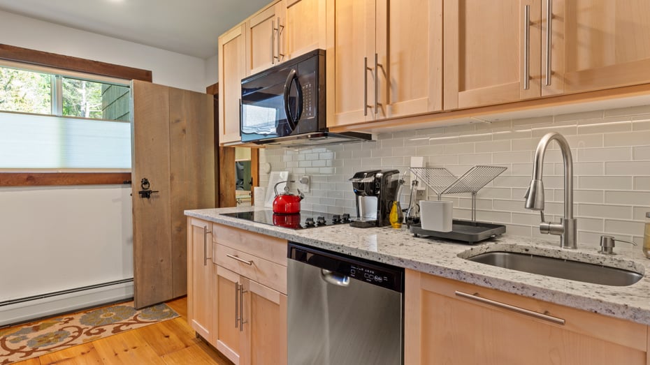 91 Miller Road Photo 18