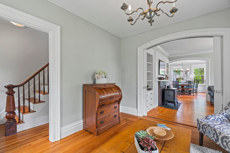 131 Elm Street Photo 20