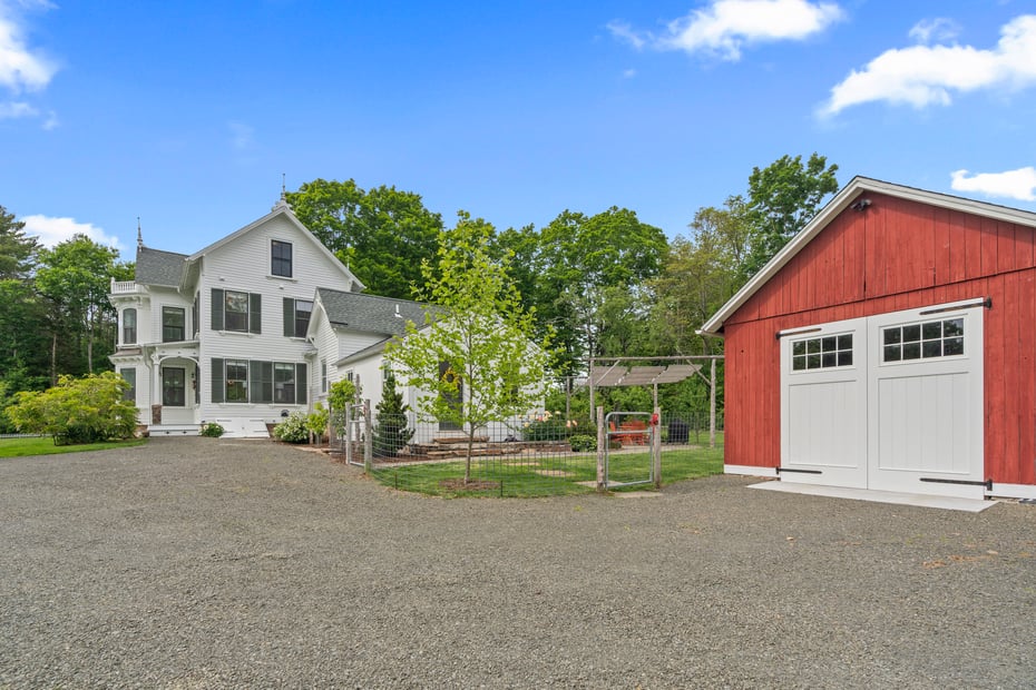 131 Elm Street Photo 39