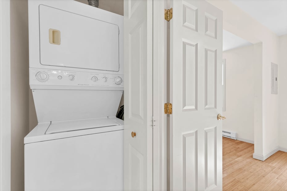 2 Lakeview Circle Photo 10