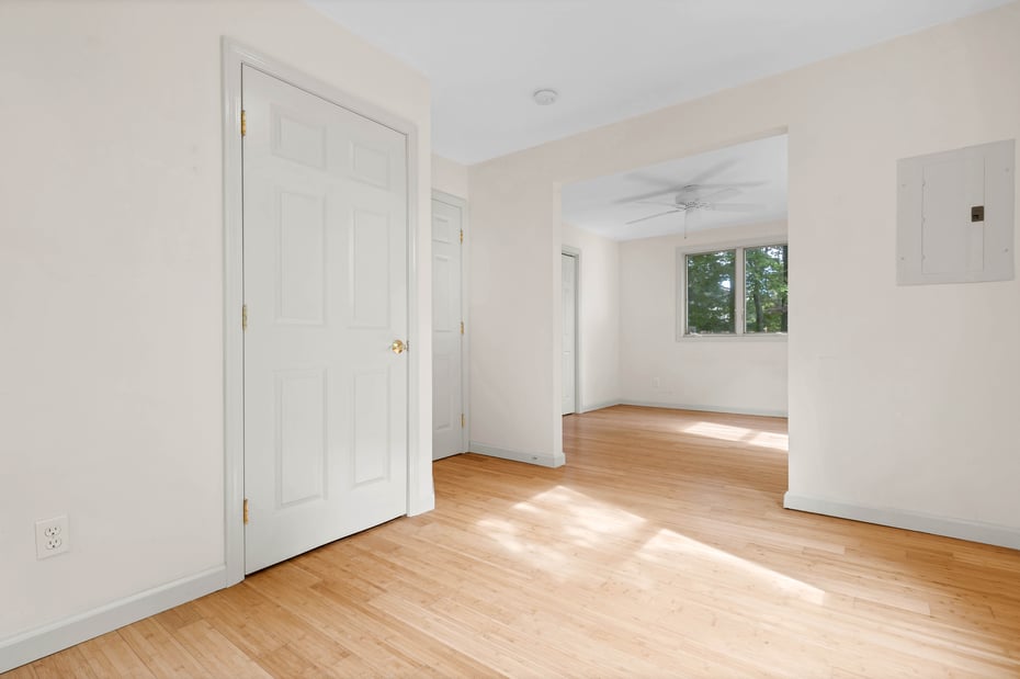 2 Lakeview Circle Photo 14