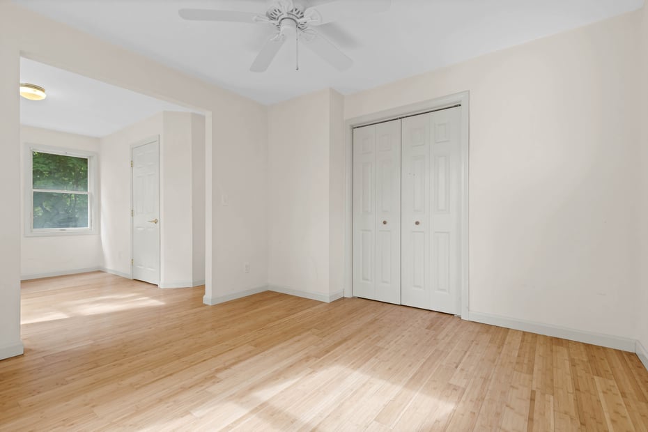 2 Lakeview Circle Photo 15