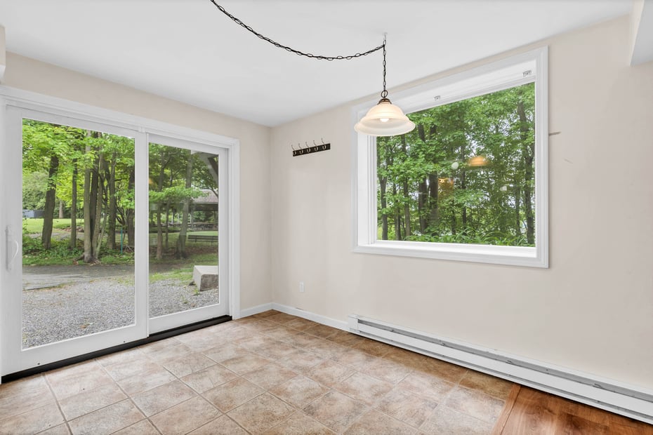 2 Lakeview Circle Photo 22
