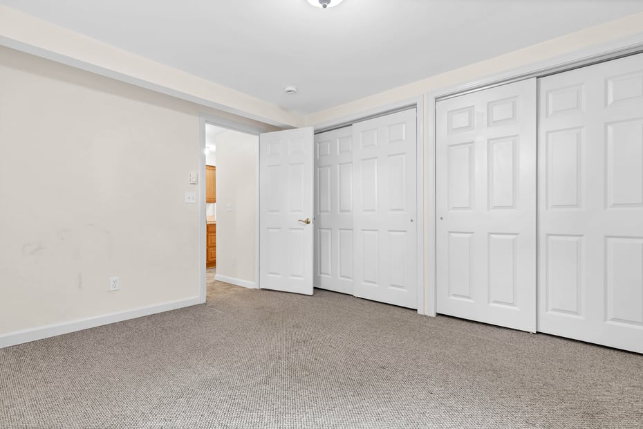 2 Lakeview Circle Photo 29