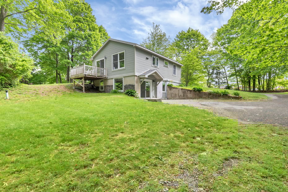 2 Lakeview Circle Photo 33