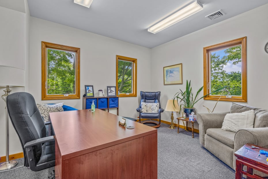 200 West Town Street Photo 28