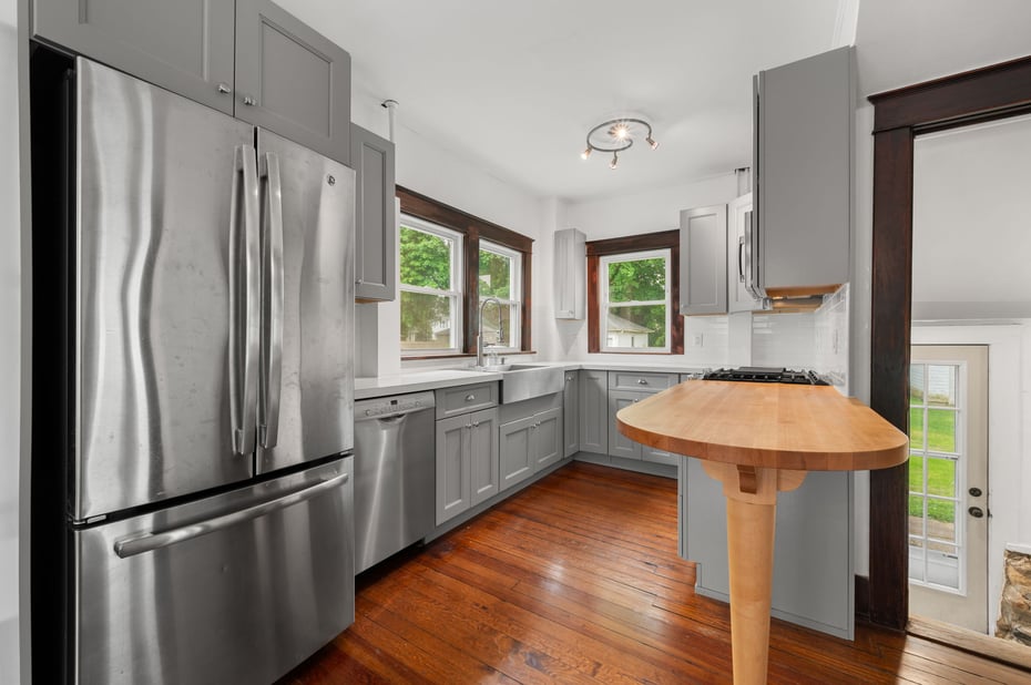 58 Gorton Street Photo 17