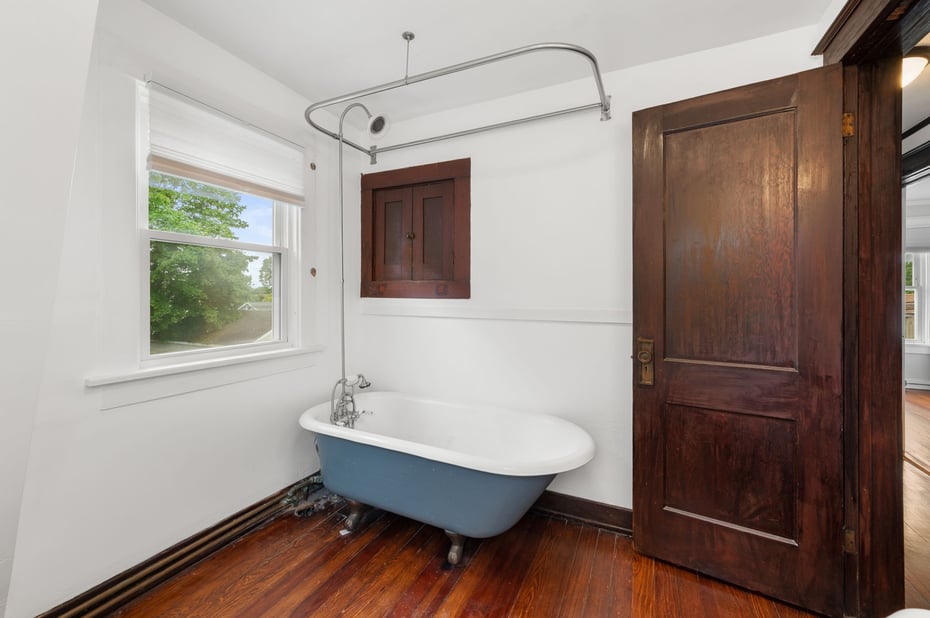 58 Gorton Street Photo 32