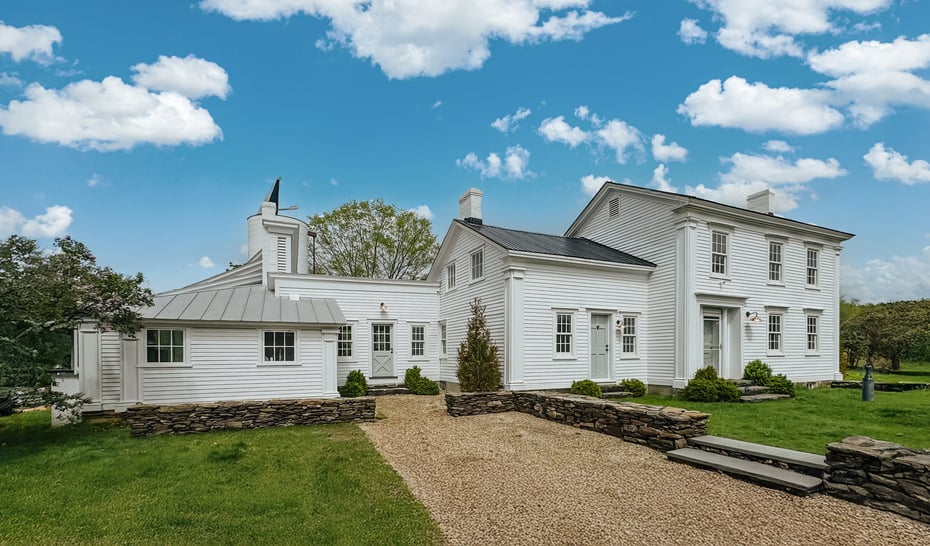 433 Rapp Road Photo 2