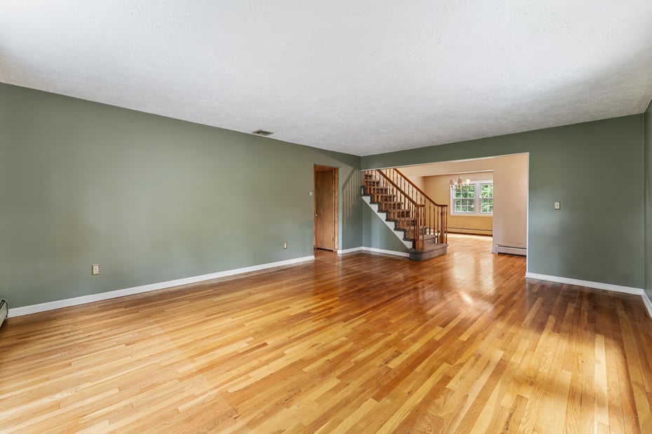 9 Stonehedge Drive Photo 7