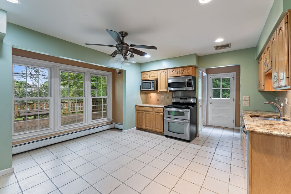 9 Stonehedge Drive Photo 12