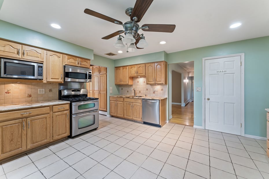 9 Stonehedge Drive Photo 11