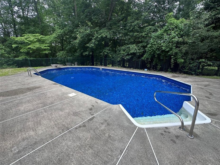 9 Stonehedge Drive Photo 28