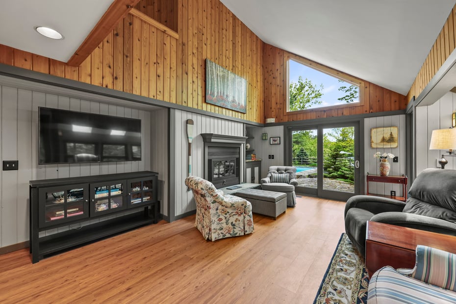 171 Lake Shore Dr Photo 13