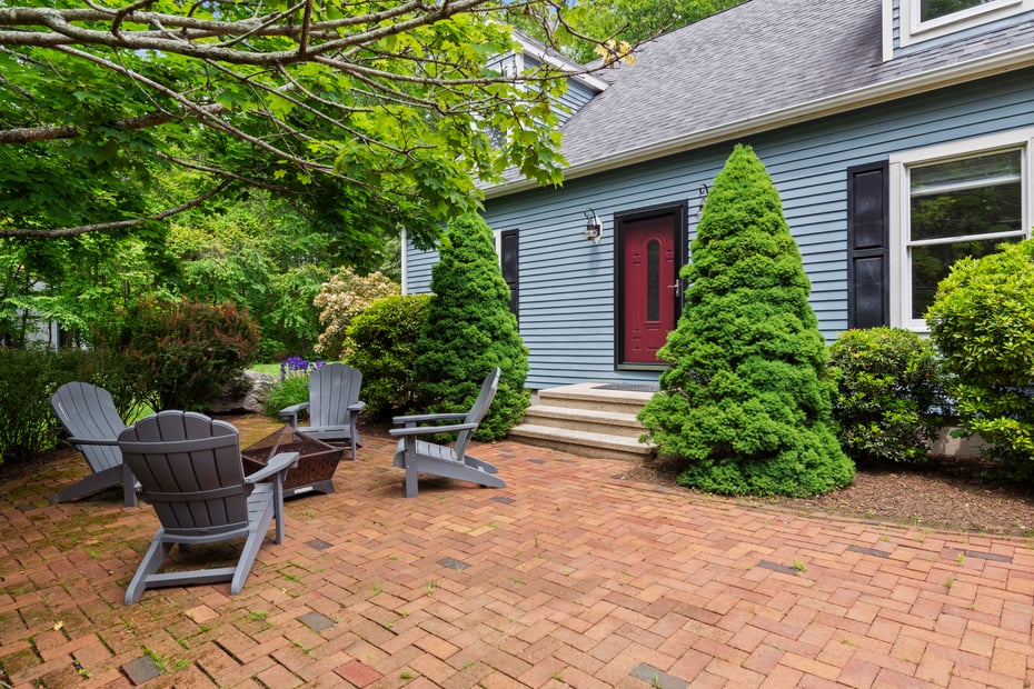 114 Dean Road Photo 2