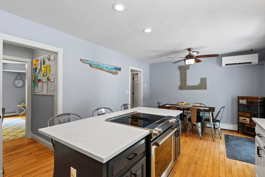 114 Dean Road Photo 5
