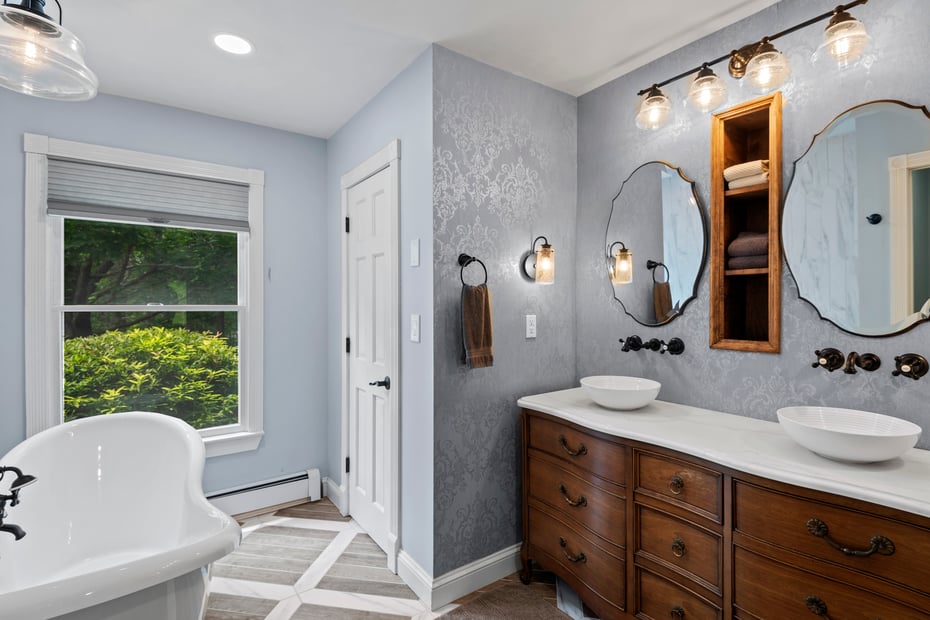 114 Dean Road Photo 16