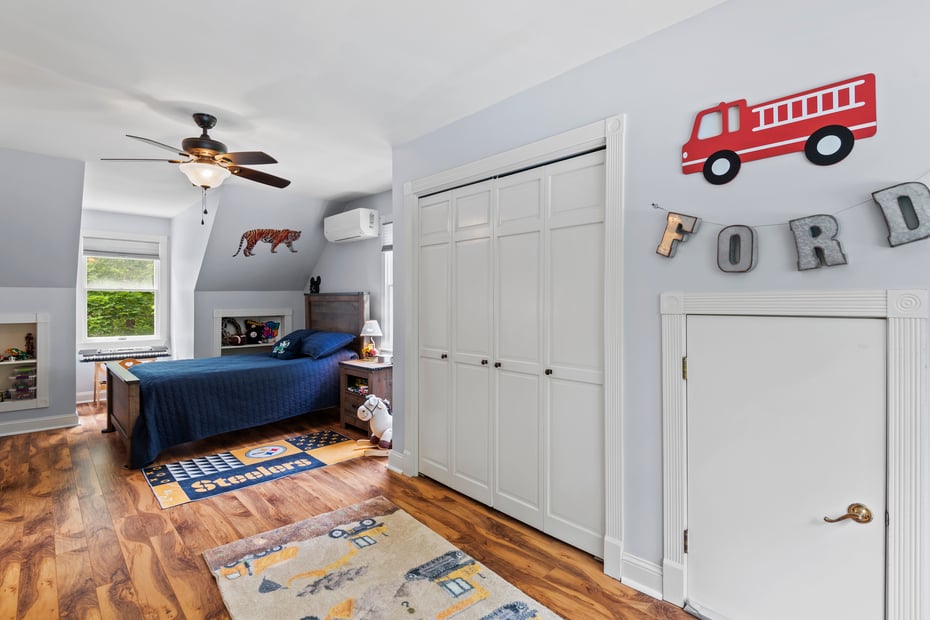 114 Dean Road Photo 22