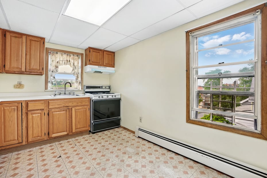 53 Howard Street Photo 18