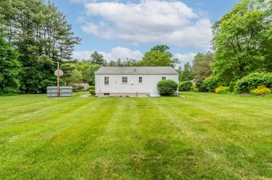30 Fairlawn Road Photo 9