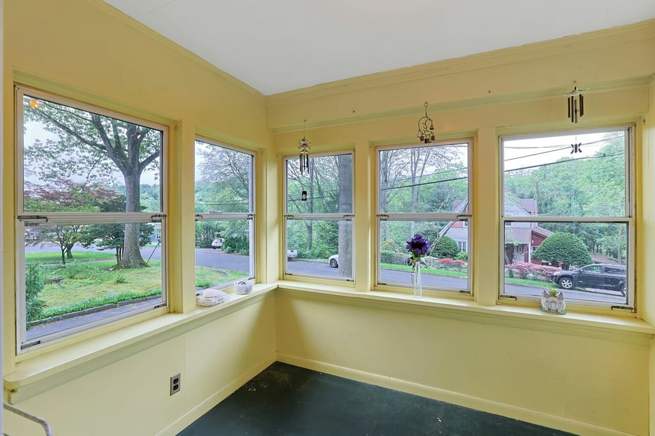 66 Upland Avenue Photo 5