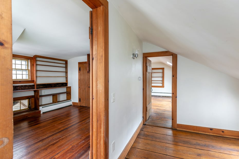 8 Southbury Road Photo 18