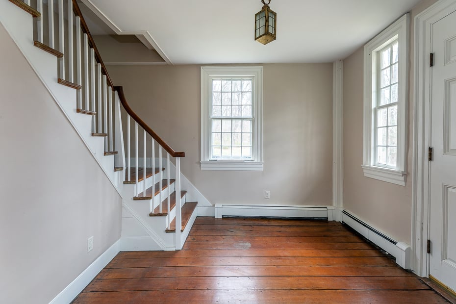 8 Southbury Road Photo 8