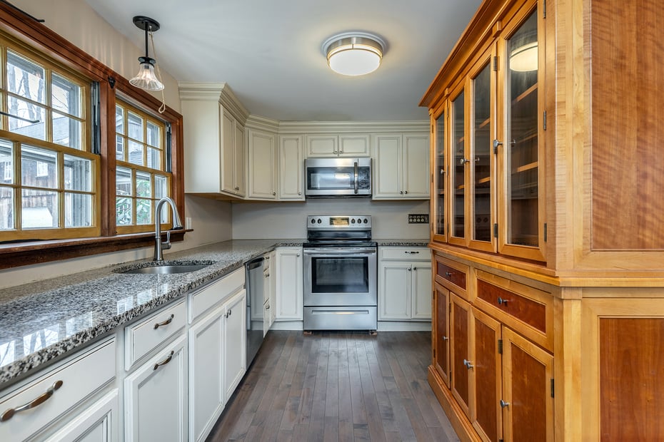 8 Southbury Road Photo 14