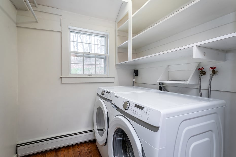 8 Southbury Road Photo 15