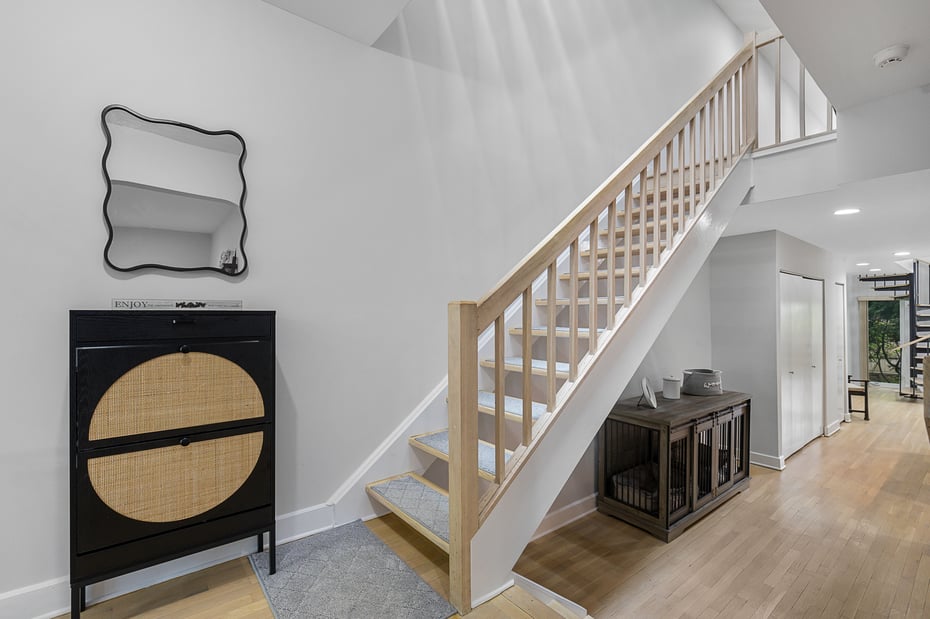 10 Waterside Close Photo 3