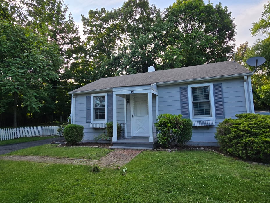 12 Wistar Court Photo 5