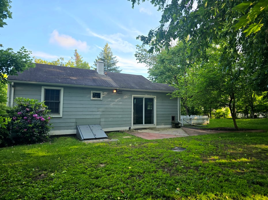 12 Wistar Court Photo 4