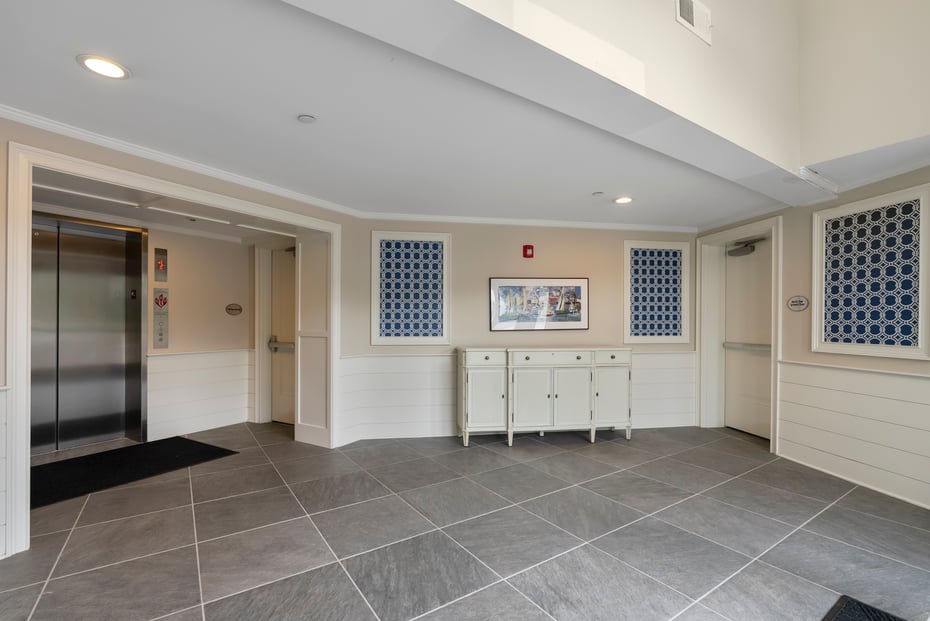 788 Farmington Avenue  #APT 202 Photo 3