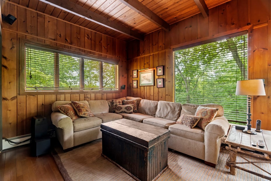 150 Brush Hill Road Photo 17