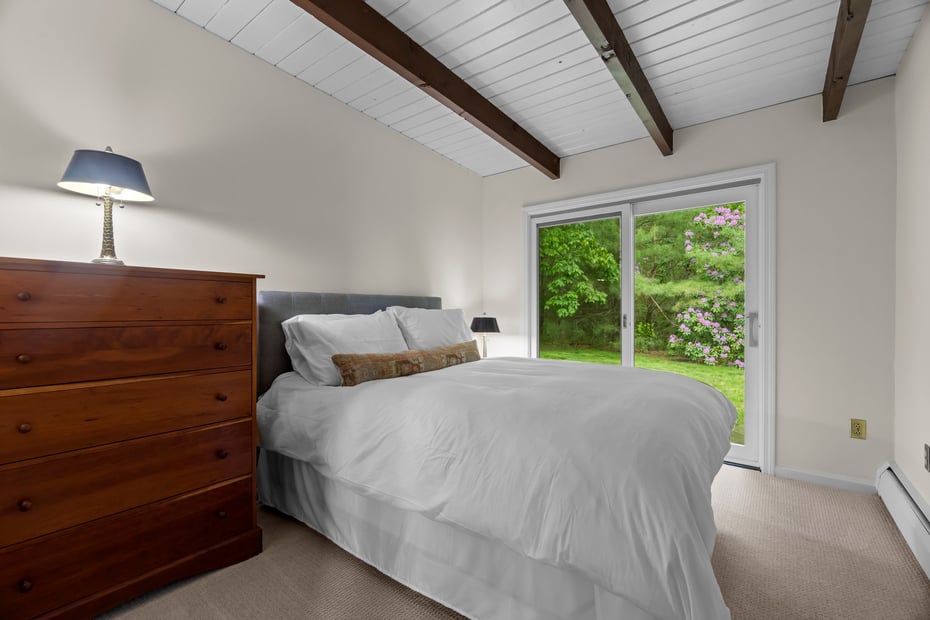 150 Brush Hill Road Photo 23