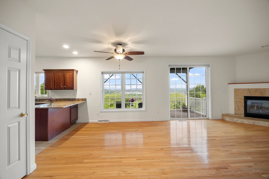 21 Academy Hill Drive Photo 5