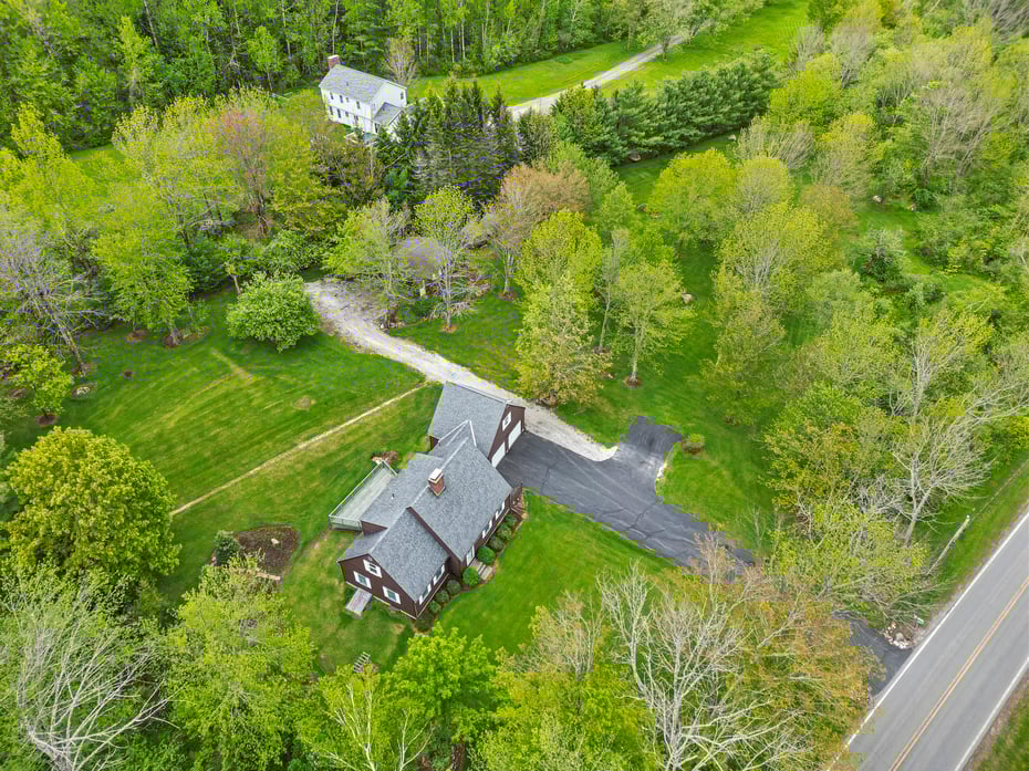 64 Blotz Rd Photo 2