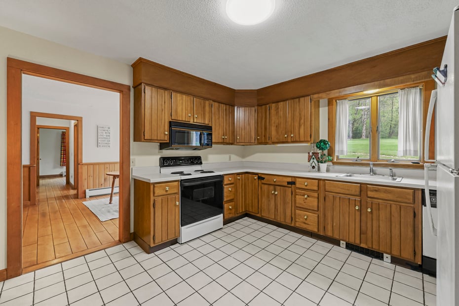 64 Blotz Rd Photo 15