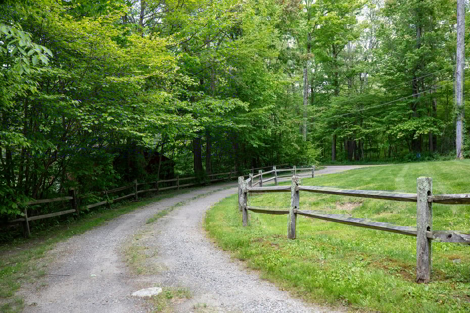 56 Mount Tom Passway Photo 33