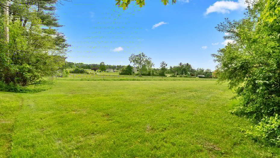 119 Egremont Plain Rd Photo 43