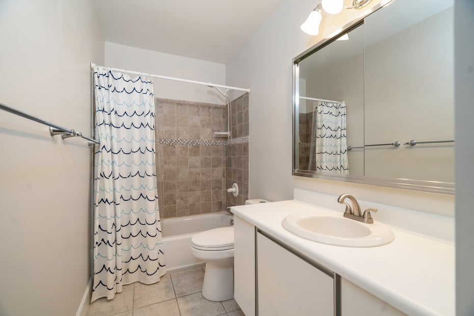 82 Park Drive Photo 15