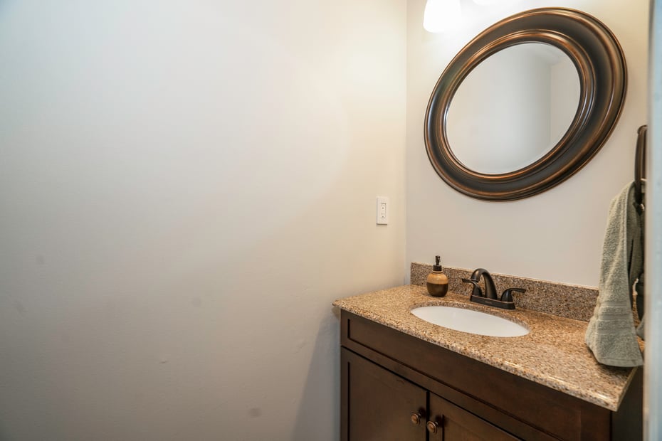82 Park Drive Photo 11