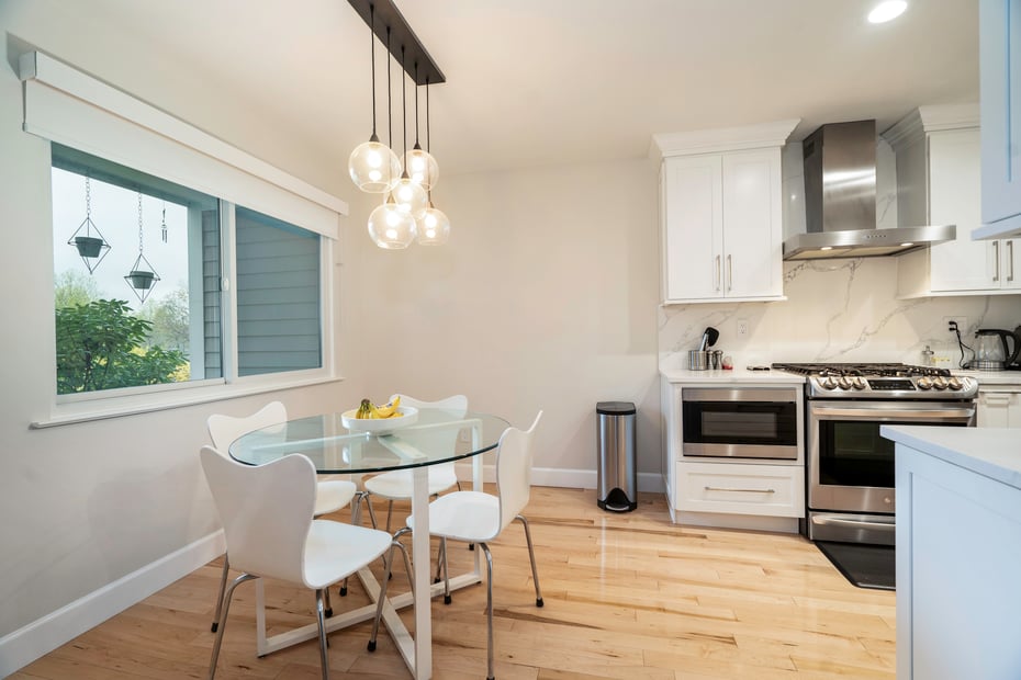 82 Park Drive Photo 8