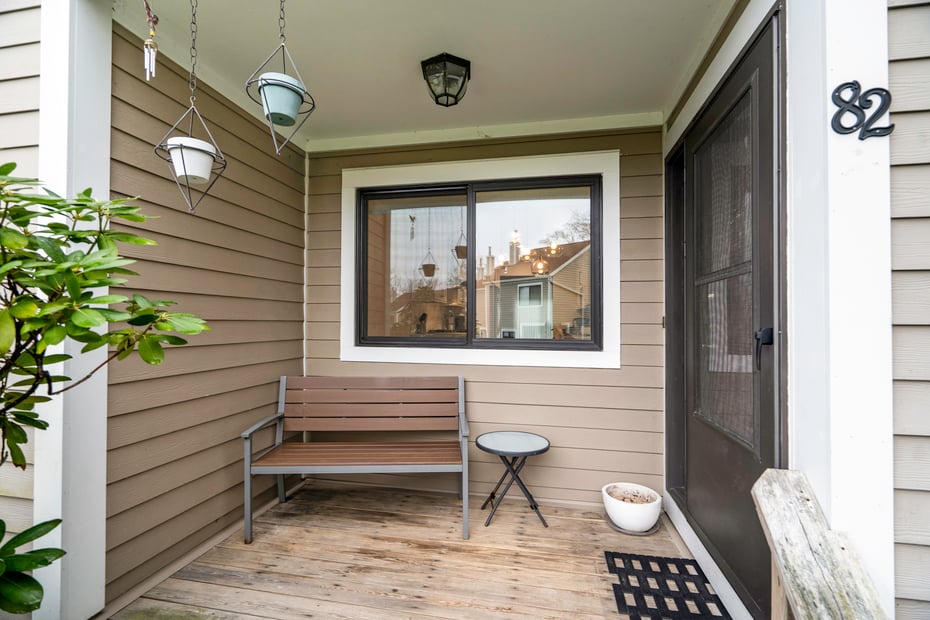 82 Park Drive Photo 3