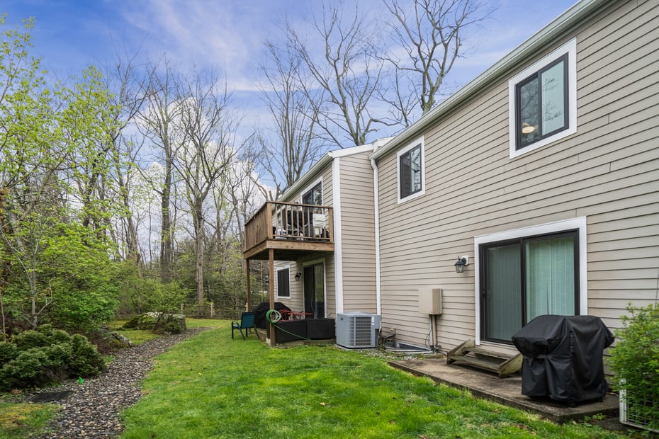 82 Park Drive Photo 21