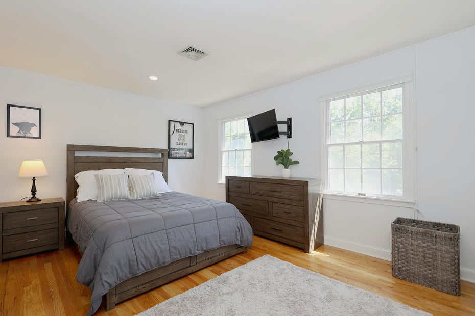 108 Northwood Drive Photo 15