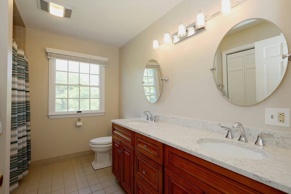 108 Northwood Drive Photo 16