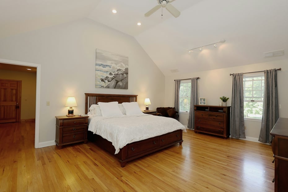108 Northwood Drive Photo 22
